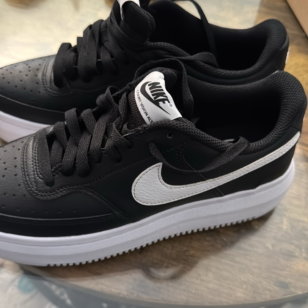 Nike Women  Black Court Vision Alta Shoes - Picture 3 of 5
